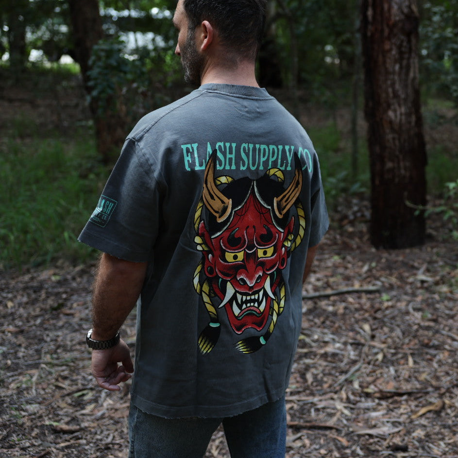 HALF-TONE HORROR HEAVYWEIGHT FRAYED TEE · NATHAN MURPHY